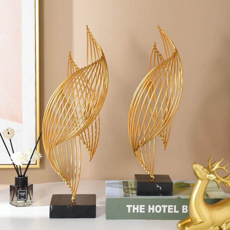 Golden Whirl Light : Sculpture d'art de luxe moderne